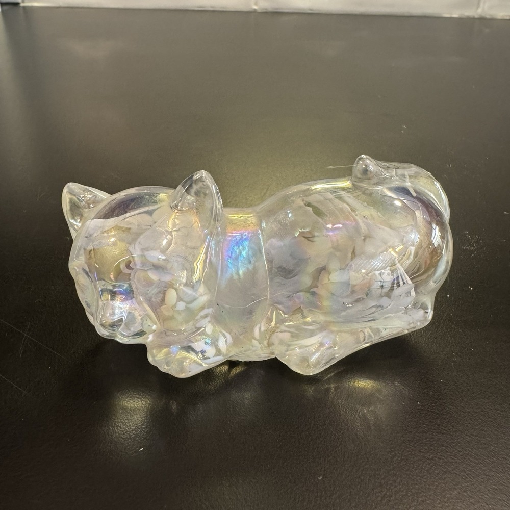 FENTON Art Glass Cat Figurine  Iridescent Crouching